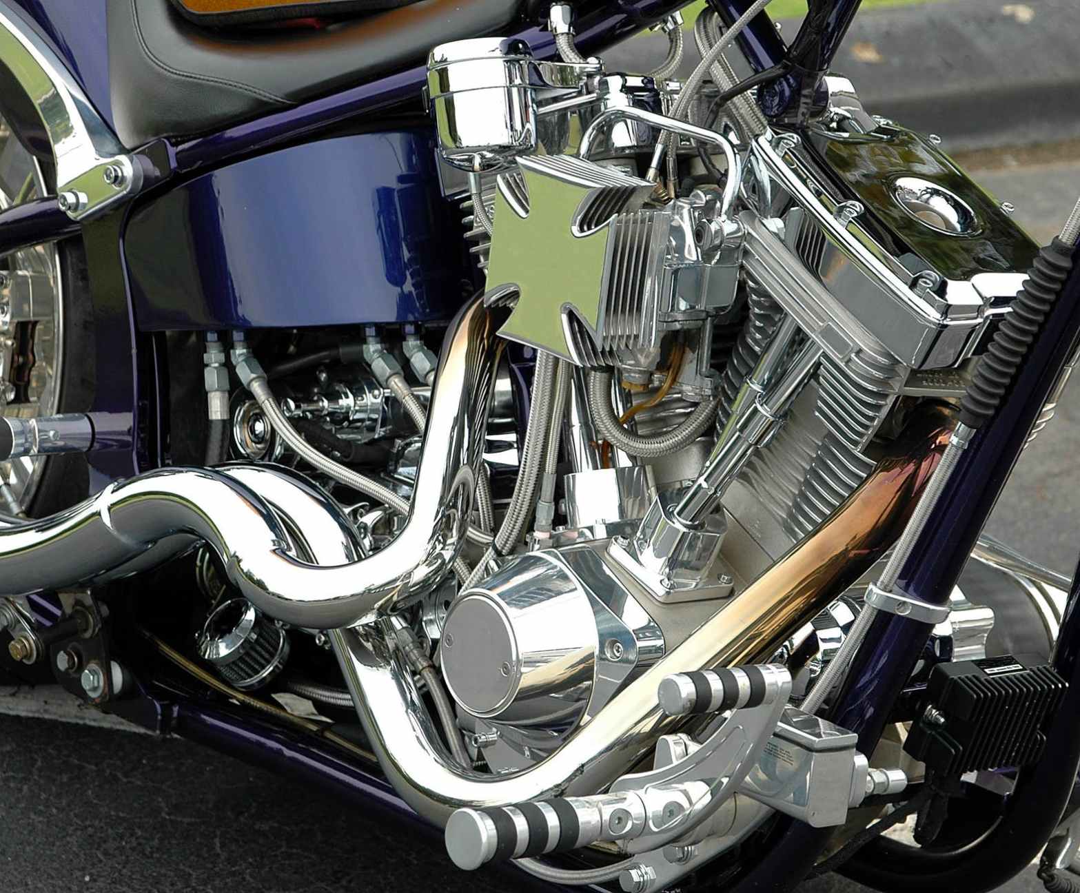 bike chrome clean design